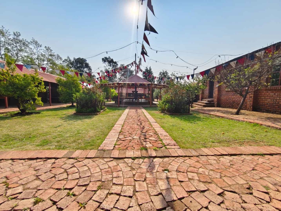 6 Bedroom Property for Sale in Quaggafontein Free State